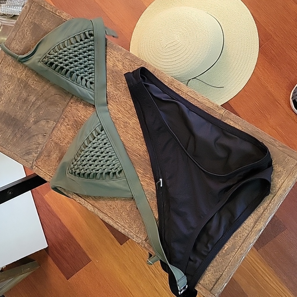 JCrew/Xhilaration Black & Moss Bikini S/M